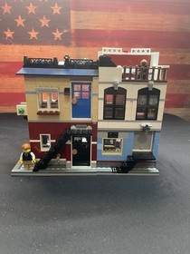 LEGO CREATOR: Bike Shop & Cafe (31026) 100% Complete
