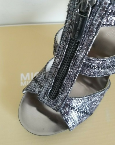 Michael KORS BERKLEY SILVER BLACK CHEETAH GLITTER LOGO ZIPPER 5.5 I LOVE SHOES - Picture 2 of 8