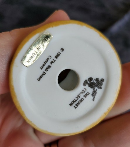 Mini estatuilla de porcelana vintage 1988 The Disney Collection Clarabell The Cow 3" - Imagen 5 de 5