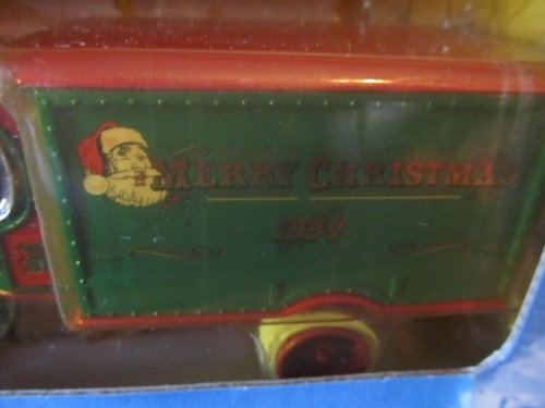 ERTL 1994 Merry Christmas 1925 Kenworth Delivery Truck Die Cast Metal Bank~NEW! - Picture 2 of 9