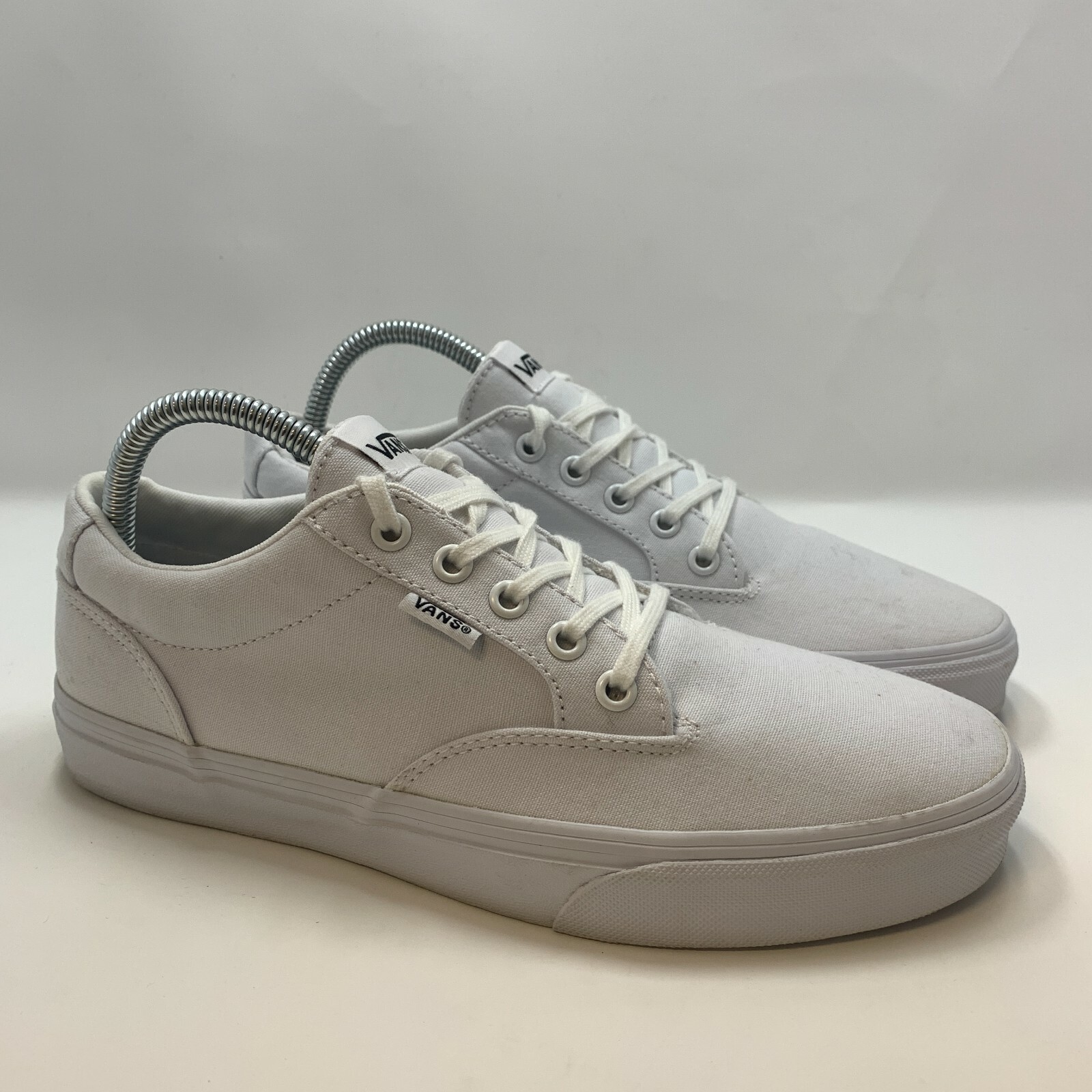 vans white tennis shoes womens