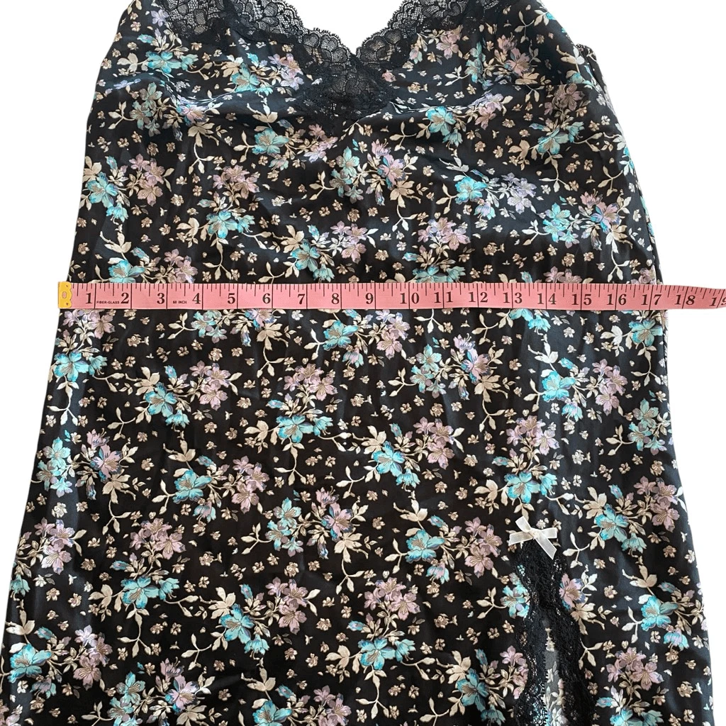 UNDERCOVER Abito Victoria's Secret nero floreale slip con spacco medio