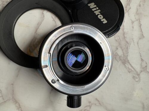 Nikon Nikkor AIS* 28mm f3.5 PC Lens with Hood great for Architectural Photos - Picture 3 of 6
