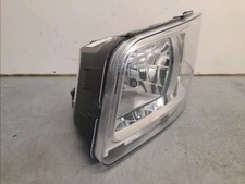 Feu avant (phare) Renault MAXITY