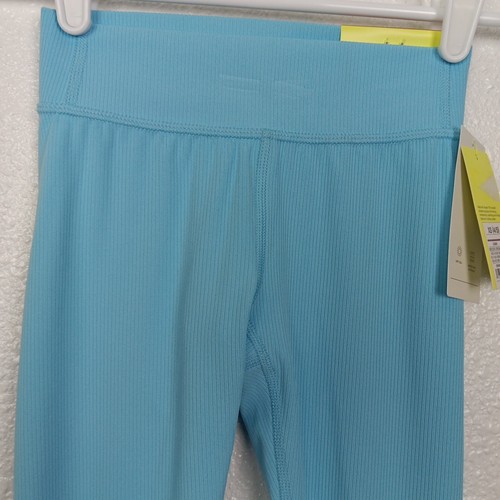All In Motion Leggings Girls XS 4-5 Sky Blue L18 MidRise UPF50 Comfort Waist NWT - Picture 2 of 9