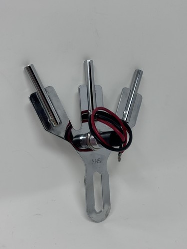 Vintage 3 Flag Holder For Vehicles With 12v Red Led Light - Picture 2 of 2