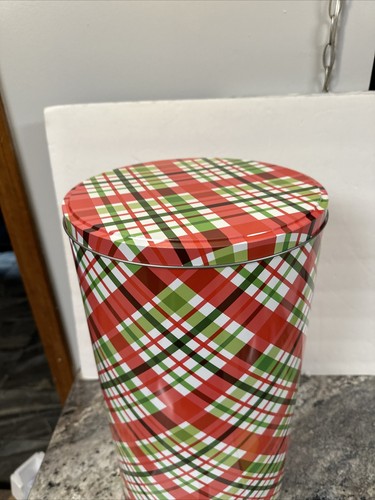 Temp-tations New 5.5 Gallon Red Green White plaid Holiday Christmas Tin 17” - Picture 12 of 14