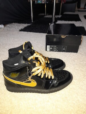 NEU Nike Air Jordan Retro 1 Gold 45 Schwarz Lack Rar 2003 OG Max Force