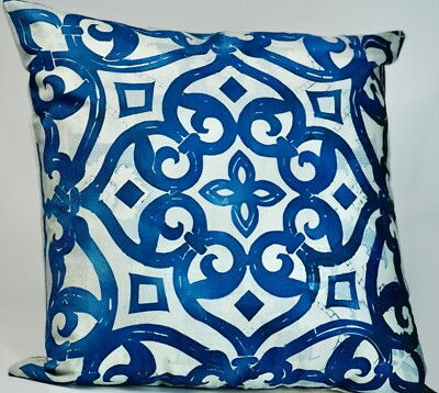 T.O.P. VollKissen, im Trend Design, chic, 45x45 cm, Inlett aus Baumwolle, weich