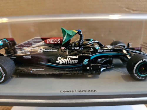 1/43 MERCEDES-AMG F1 W12E Lewis Hamilton Winner Brazil GP 2021 By Spark - Picture 8 of 8