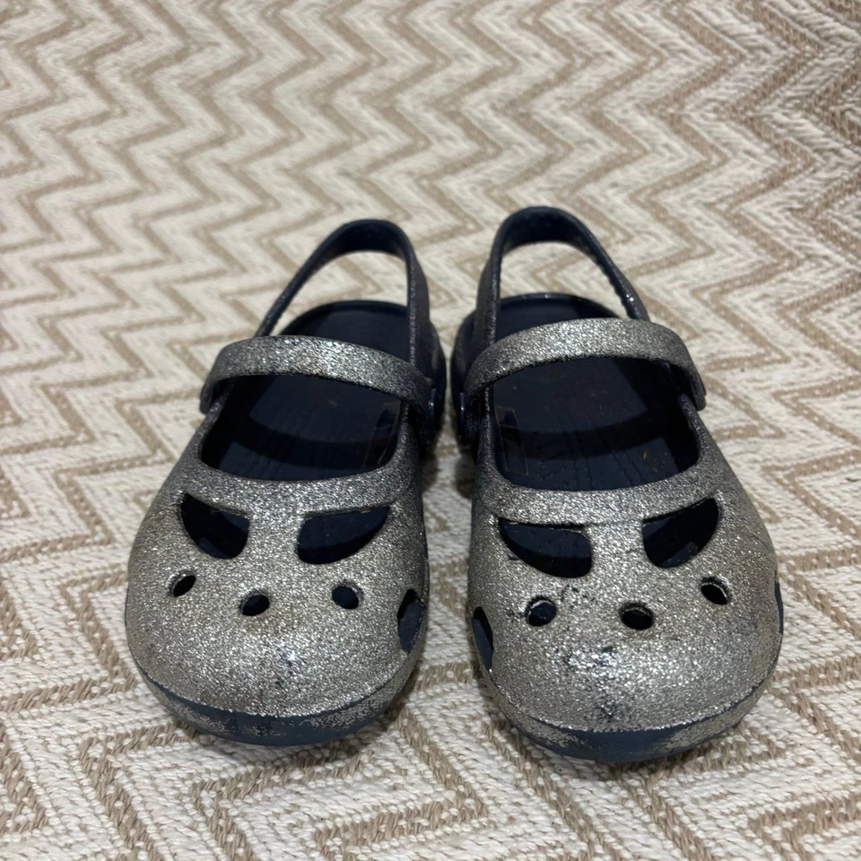 Crocs ребенка ясельного возраста девочек Shayna темно-синий блестящий Мэри Джейн туфли размер 8 - Изображение 2 из 4
