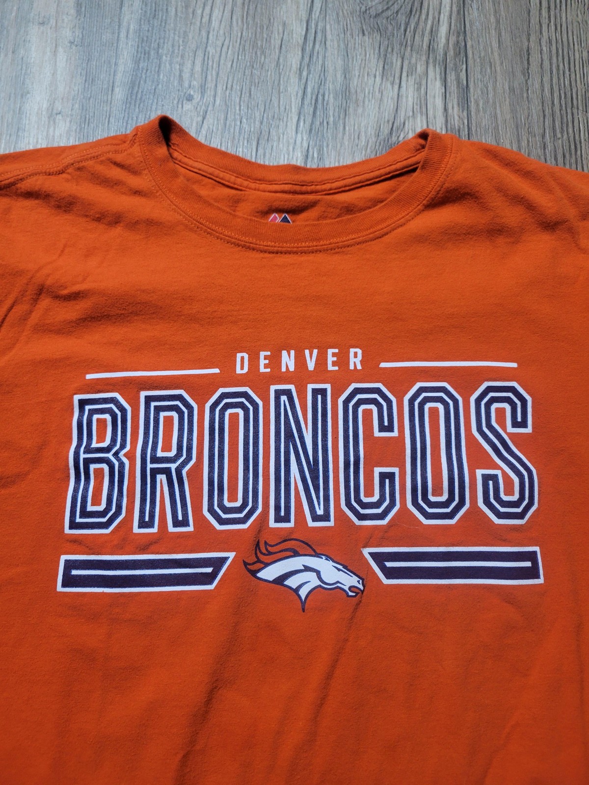 Denver Broncos Shirt Mens Large Orange NFL Football Majestic Cotton Short Sleeve