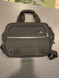 Skyway Luggage flight bag or unisex messenger bag, black durable polyester const