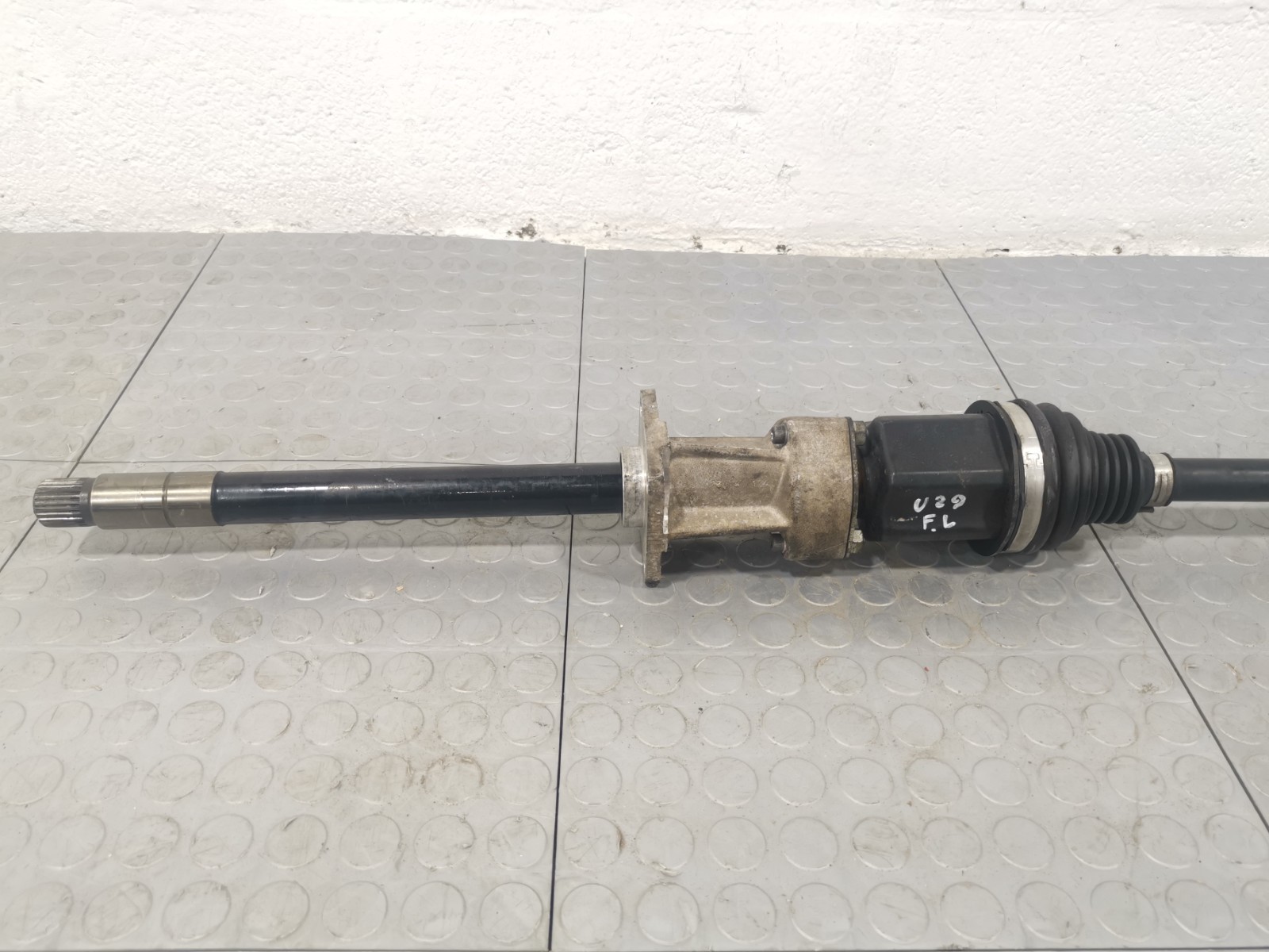 Maserati Ghibli S Q4 2015 3.0 L Front Left Driver Side CV Axle Half Shaft OEM