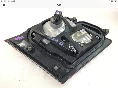 2002-2004 Infiniti I35 REAR RIGHT SIDE INNER TAILLIGHT LAMP OEM - Picture 11 of 18