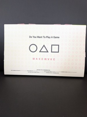 Wake Make Squid Games Get Ready with Younghee limited edition 7 piece set