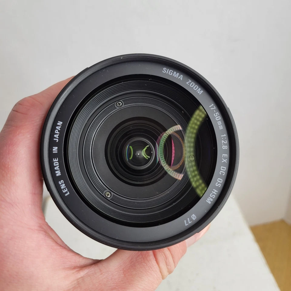 SIGMA 17-50mm F/2.8 EX DC OS HSM Zoom Lens for Nikon F with Caps - Image 4 of 4