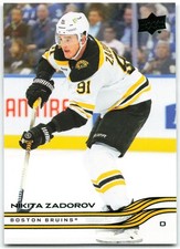 2025-26 Upper Deck Series 1 Holiday SP Green Foil #12 Nikita Zadorov Boston