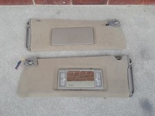 95-99 Chevy Suburban Tahoe Yukon Truck Lh Rh Lighted Sun Visors Beige Avg Good