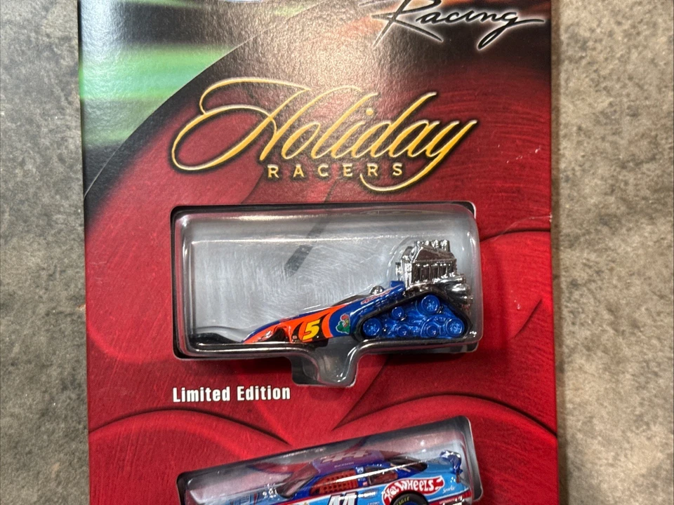 2001 NASCAR Hot Wheels Racing Holiday Racers Target Exclusive 1/64 4 Pack Set - Image 2 of 4