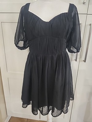 abercrombie black puff sleeve dress Abercrombie and Fitch black puff sleeve Emerson mini dress