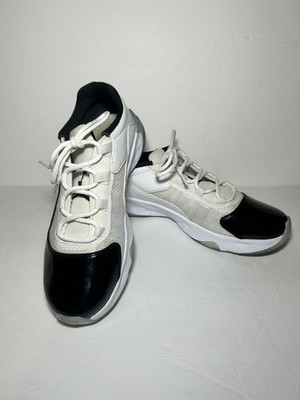 Men s Size 10 Nike Air Jordan 11 CMFT Low  Concord  DV2207-100 LIGHTLY USED