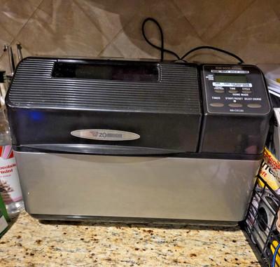 Zojirushi Home Bakery Supreme Breadmaker Bread Machine BB-CEC20 Stainless Steel