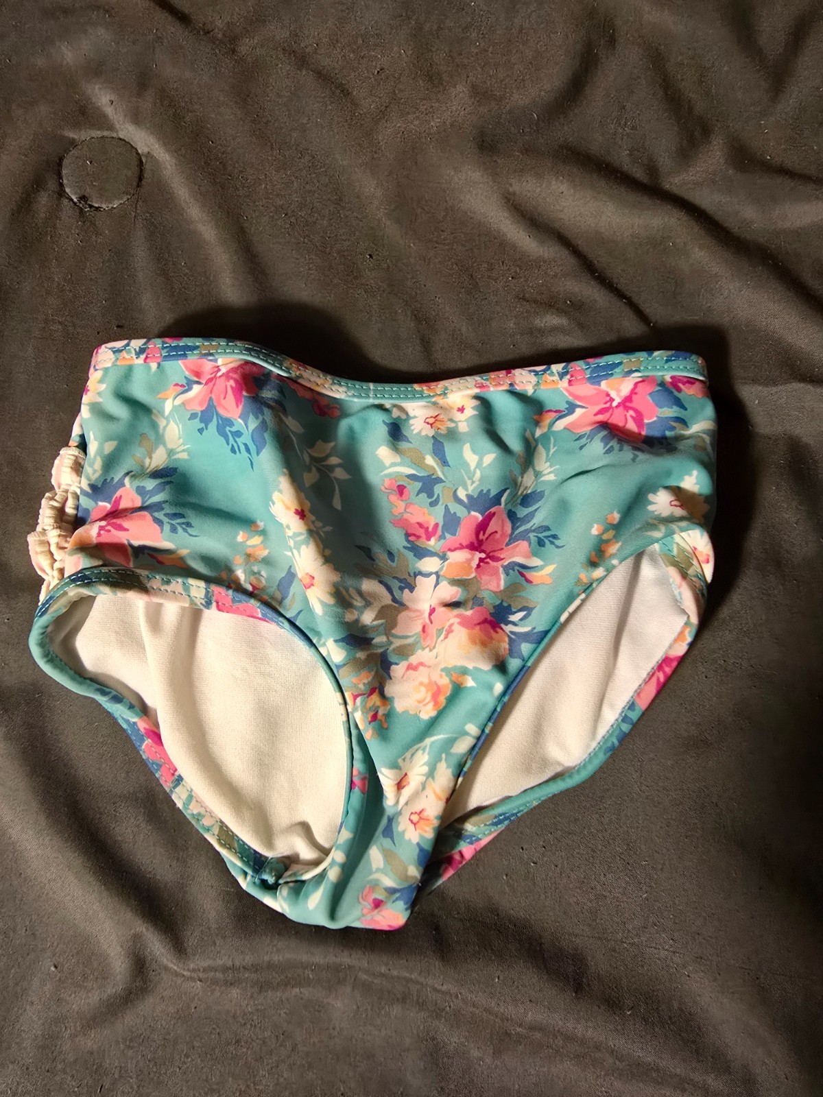 Picture 2 of 2