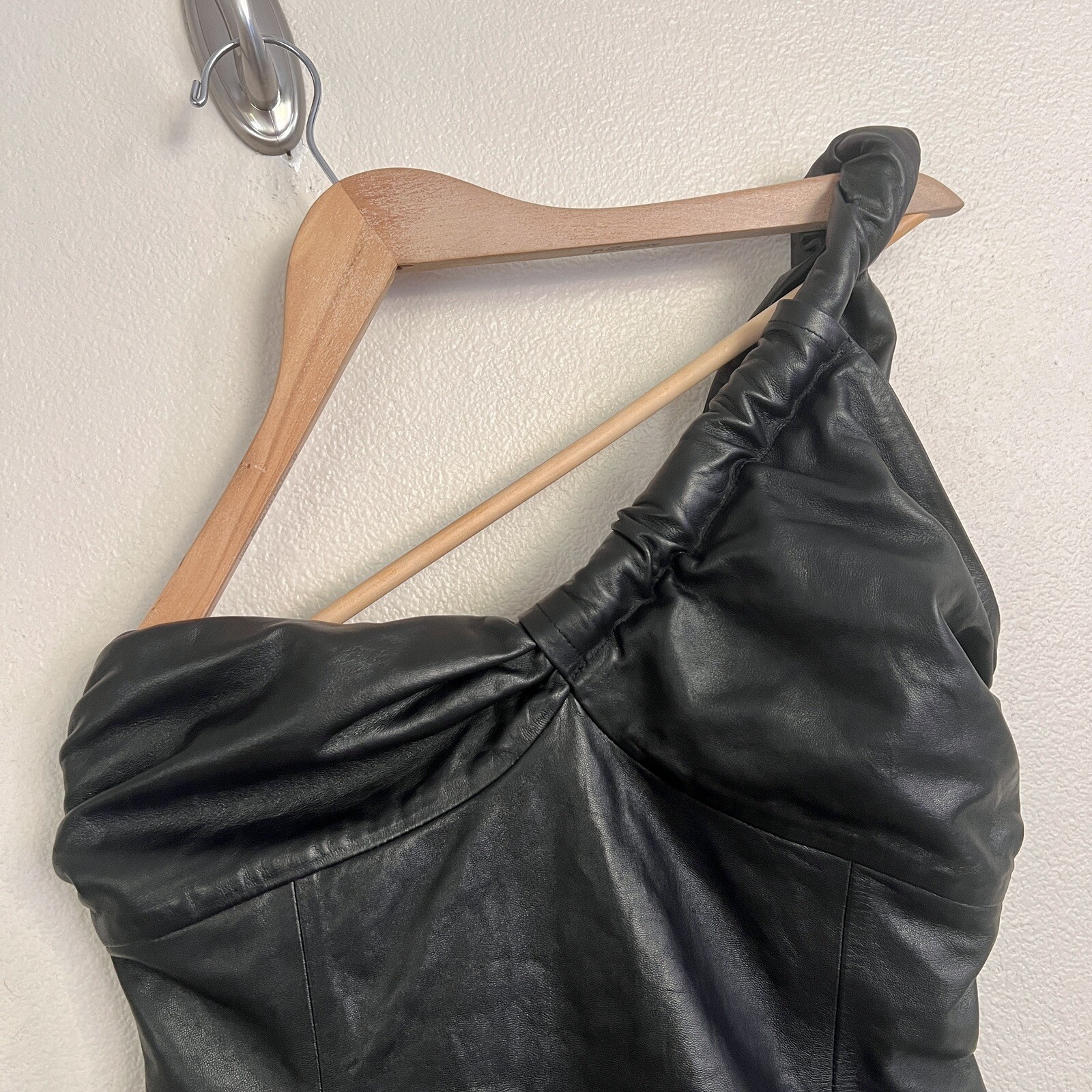 THE MANNEI Perth Leather One Shoulder Ruched Asymmetric Black Mini Dress Sz 40/M thumbnail 6