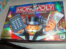 2007 Monopoly Electronic Banking game with  Credit And Debit Cards    TOKENS