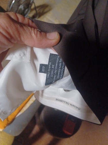 VINCI Men's Brown 3 Piece 3 Button Classic Fit Suit w/ Matching Vest Very Nice - Picture 6 of 11
