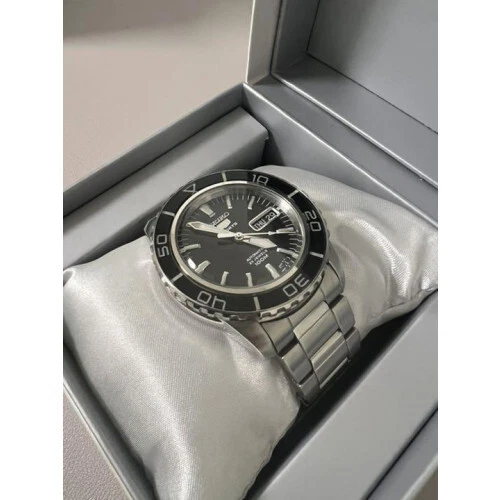 Seiko Mechanical Watch M5