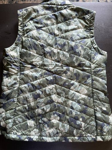 Ladies ORVIS Camo Vest Small Primaloft NWT - Picture 4 of 4