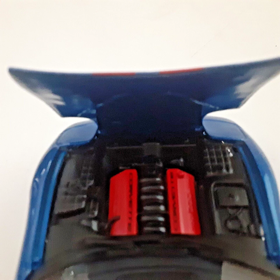 2002 Chevy Corvette Marvel Captain America Maisto синий Chevrolet 1/25 отдельно ЧИТАЙТЕ - Изображение 4 из 4