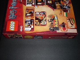 LEGO 4840 Harry Potter The Burrow with Bellatrix, Molly, Ginny, Fenrir + MIB NEW