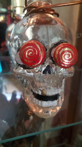 Glas Schädel Skulptur