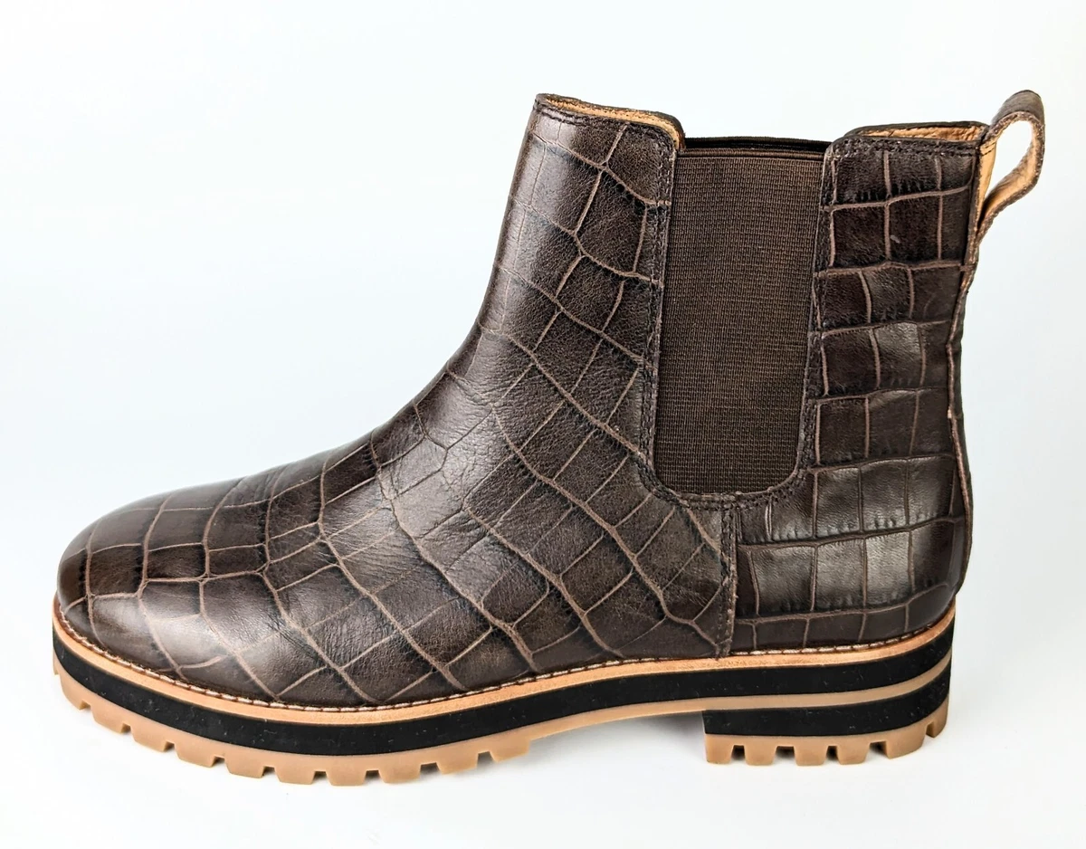 The ivy chelsea boot online in croc embossed leather