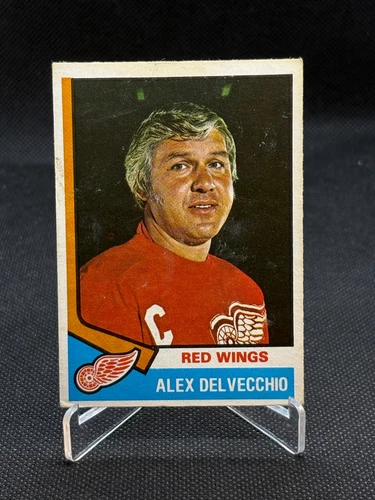 Alex Delvecchio 1973-74 OPC #222