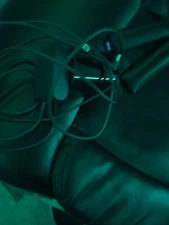 1 BASE STATION AND VIVE PRO 2 WIRELESS ADAPTER (both are Broken)