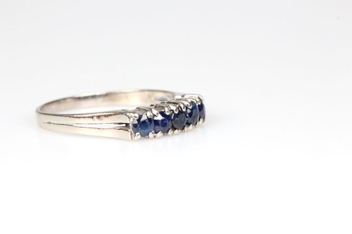 Anillo 14 Quilates Oro Blanco 5 Zafiro Joya Regalo para Dama - Imagen 8 de 9