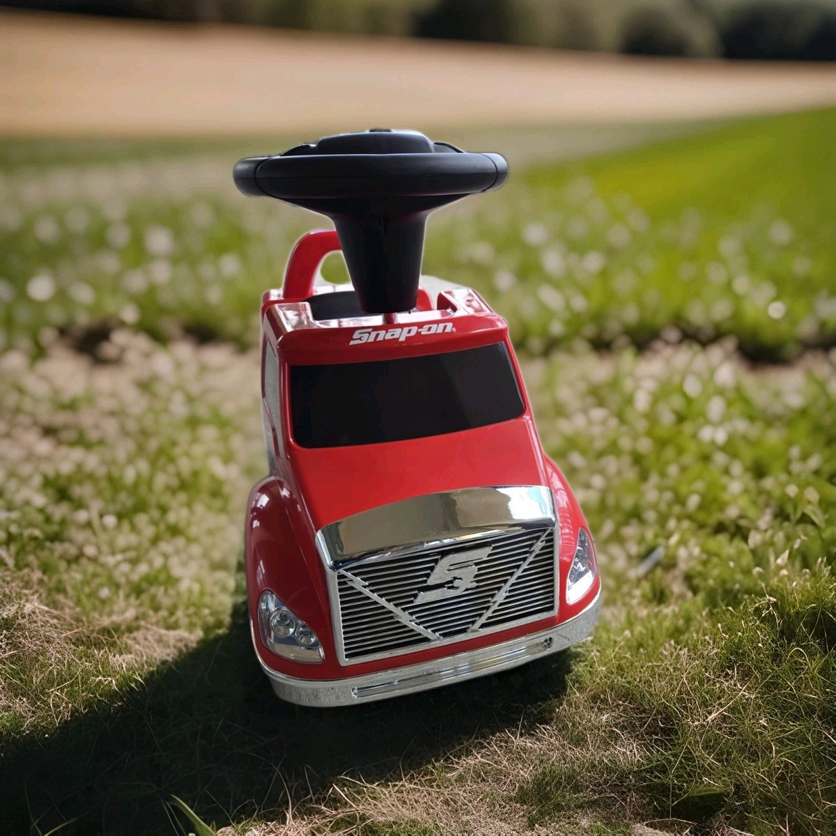 Snap On Tools Kids Ride on Toy Car Wheel Snap On Truck RED W/Horn
