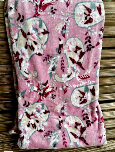 Vera Bradley Throw Blanket BOTANICAL PAISLEY PINK Breast Cancer Awareness NWT 🎀 - Picture 8 of 10