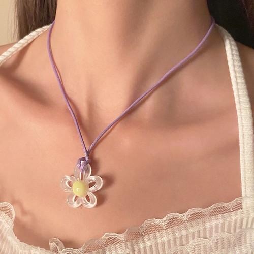 Color Contrasting Necklace for Girls Elegant and Unique Acrylic Jewelry - Picture 8 of 21