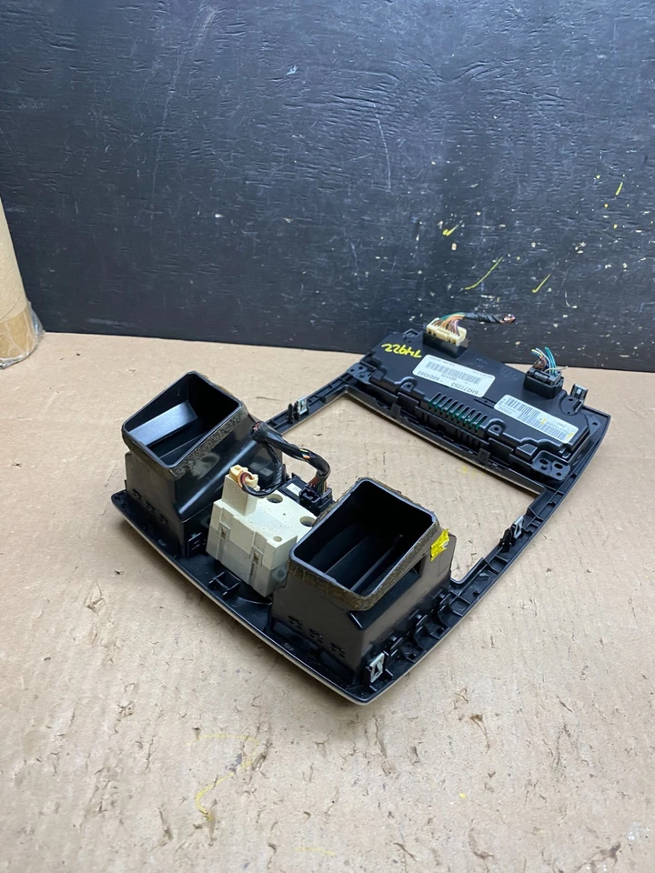 Chrysler 300 2005 a 2007 tablero calefacción aire acondicionado control de clima radio panel T4922 DG Foto 4 de 4