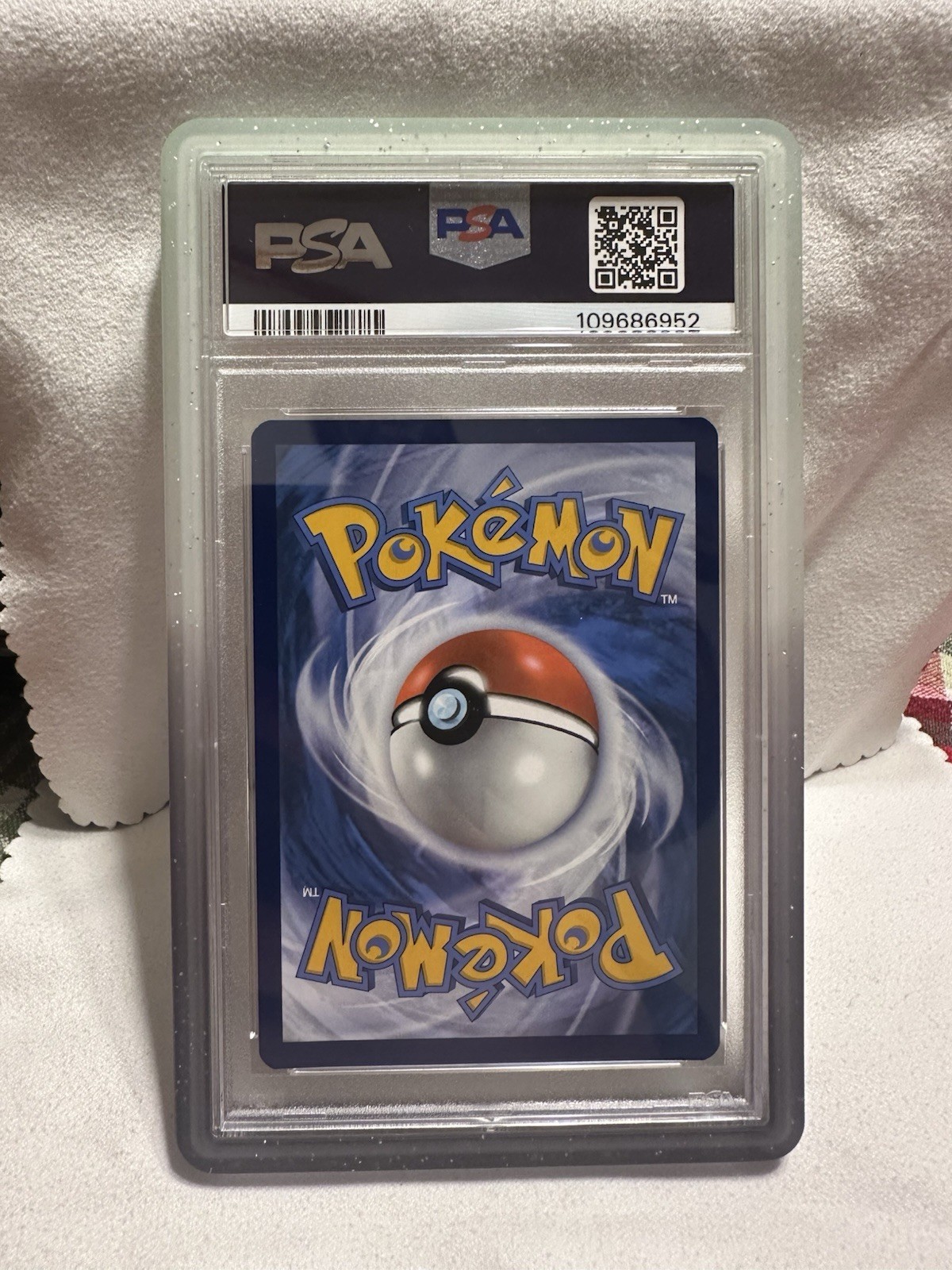 Roaring Moon ex 162/131 Sv: Prismatic Evolutions Holo