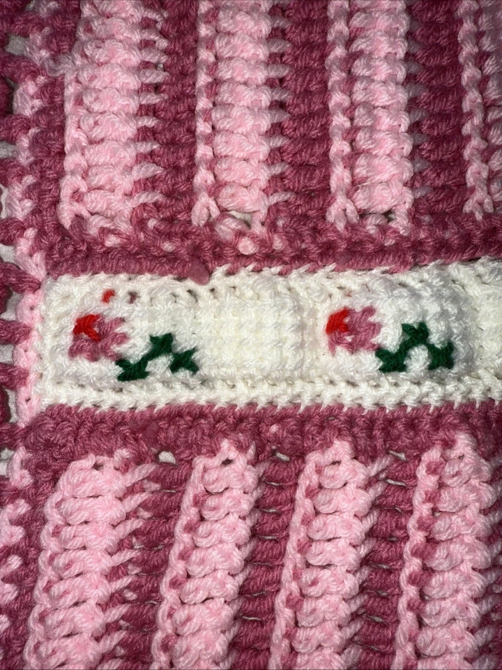 Hermosa manta colcha de cuna colcha vintage hecha a mano rosa ganchillo 36x30 Foto 4 de 4