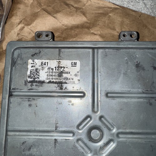 2017-2021 Control Module ECM 12701272 L5P Duramax Silverado Sierra 2500 3500 - Picture 2 of 2