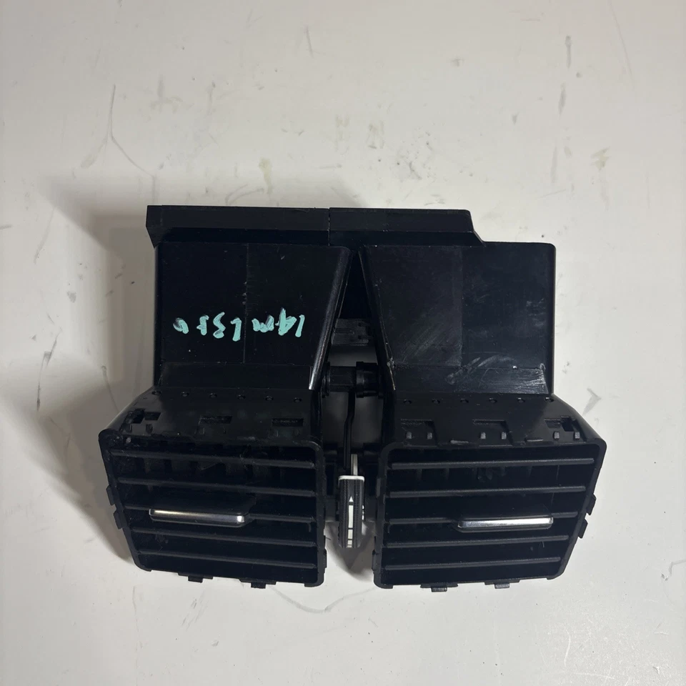 Mercedes Benz ML350 2014 ventilación de aire 1668300554 OEM Foto 4 de 4