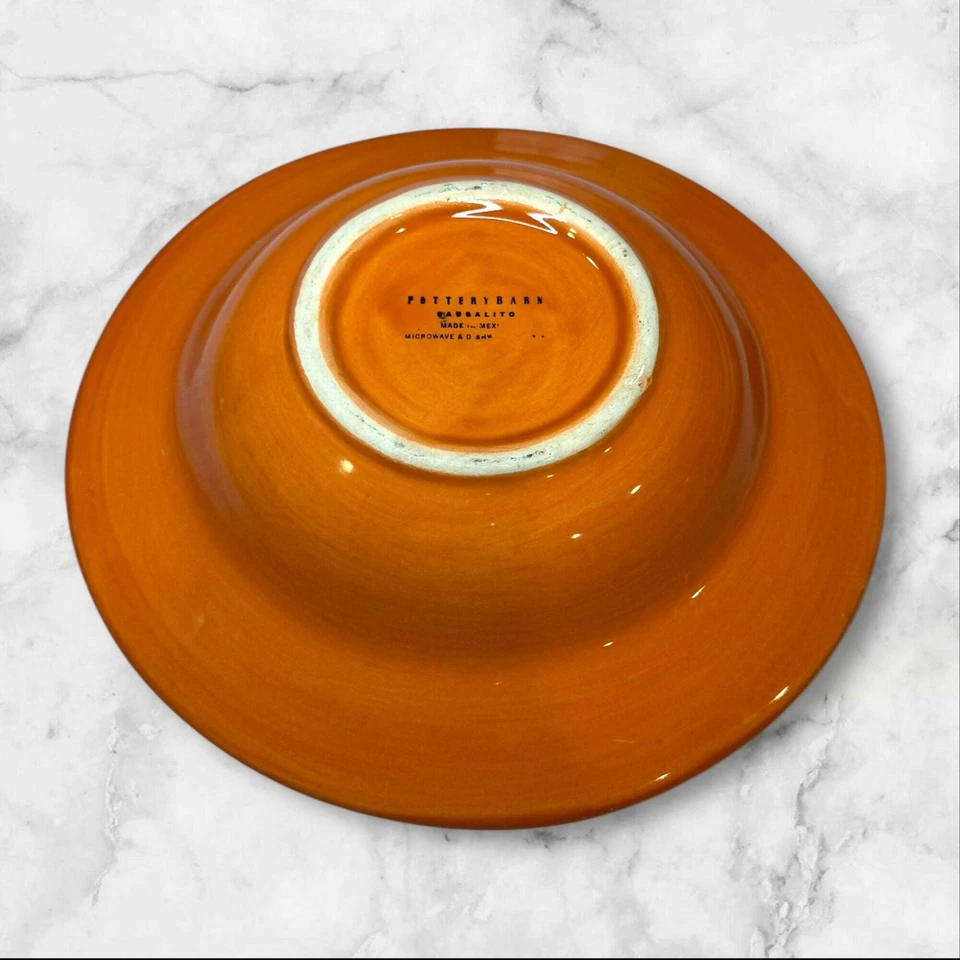 Pottery Barn Sausalito 3 cuencos de pasta naranja 10” x 2 1/8” hechos a mano ligeramente usados Foto 2 de 4