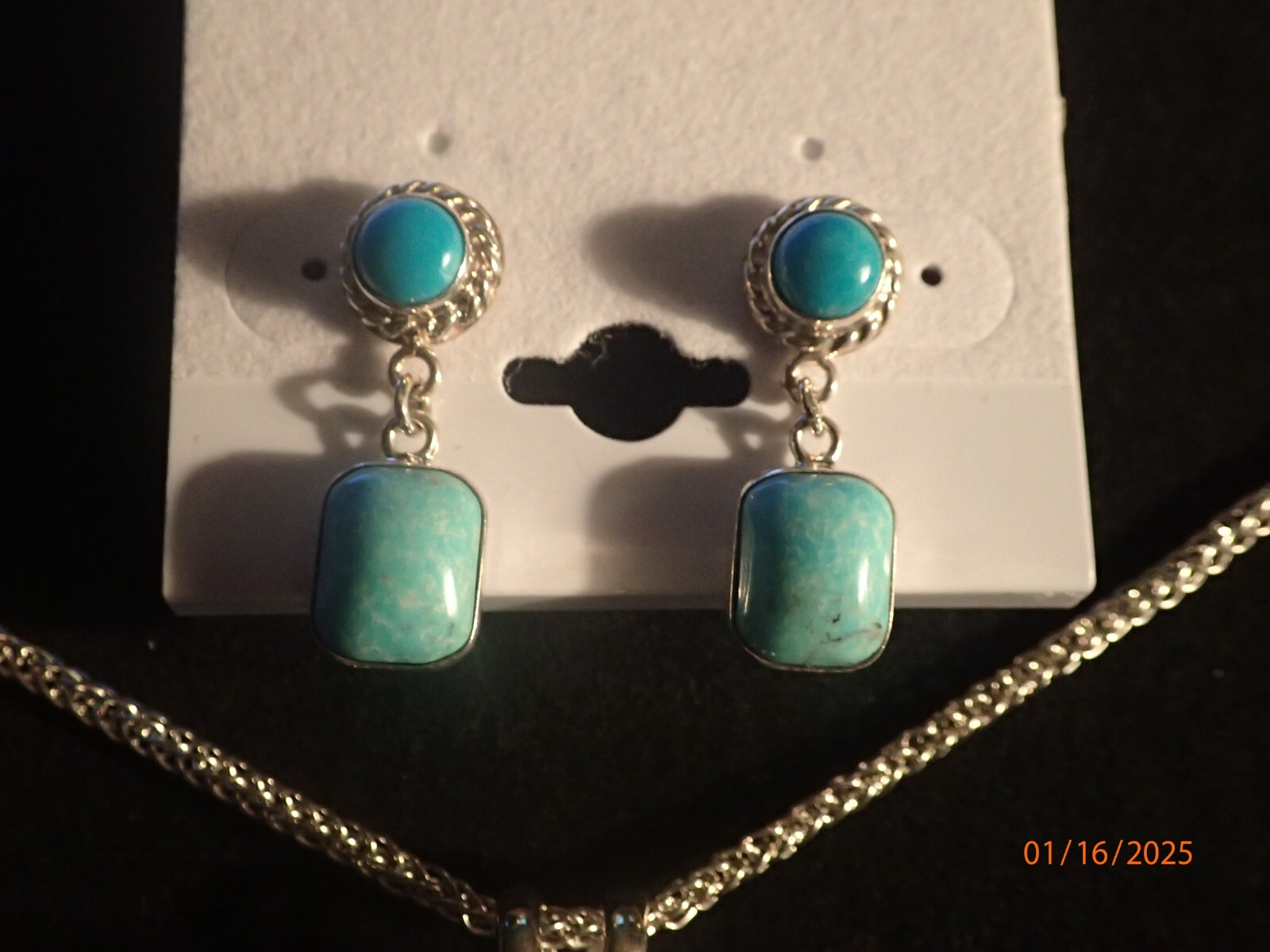 Picture 4 of 6